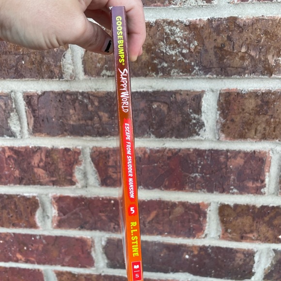 Paperback Goosebumps SlappyWorld Escape From Shudder Mansion R.L. Stine Book - Picture 5 of 8